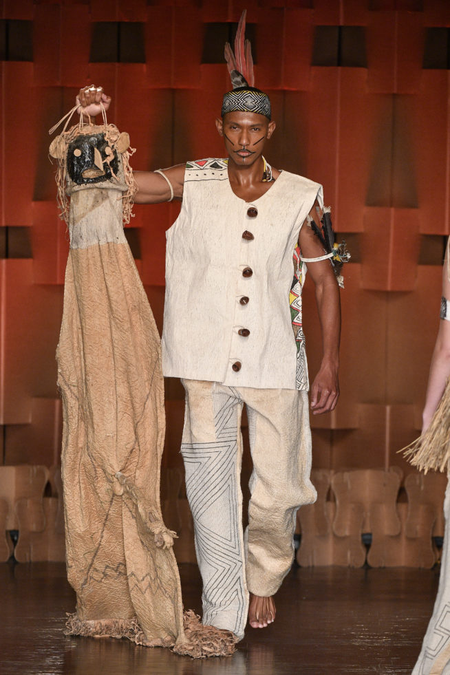Weena-
Brasil Eco Fashion Week 2020

foto: Marcelo Soubhia/FOTOSITE
