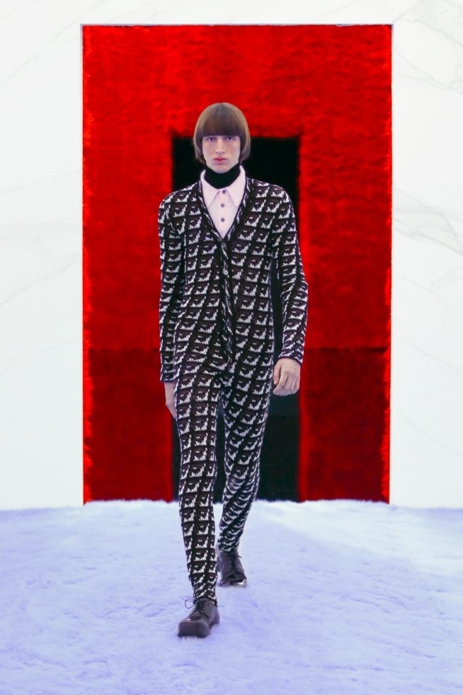 00004-prada-mens-fw-21