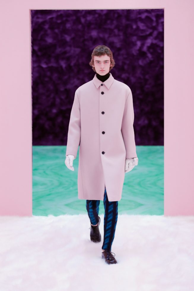 00009-prada-mens-fw-21