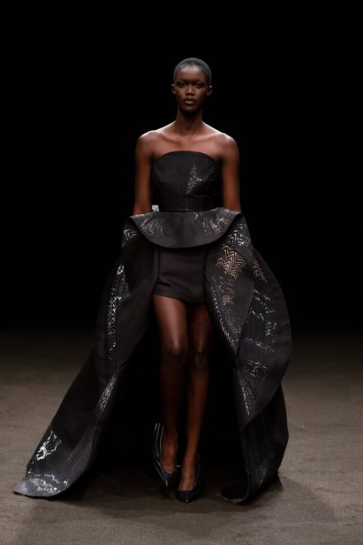 00012-iris-van-herpen-couture-spring-21-credit-gio-staiano