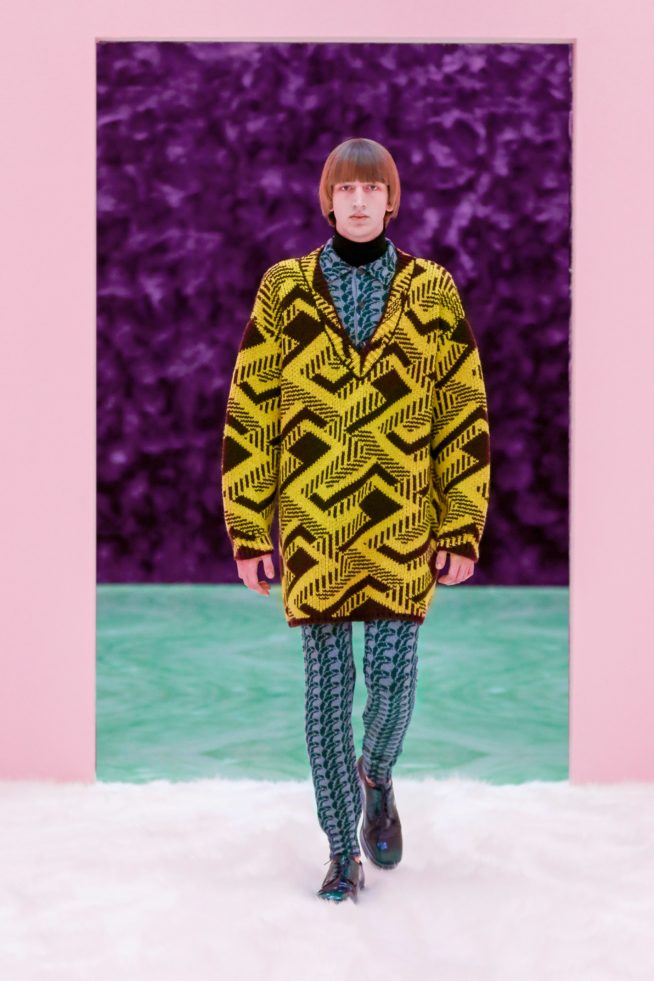 00017-prada-mens-fw-21