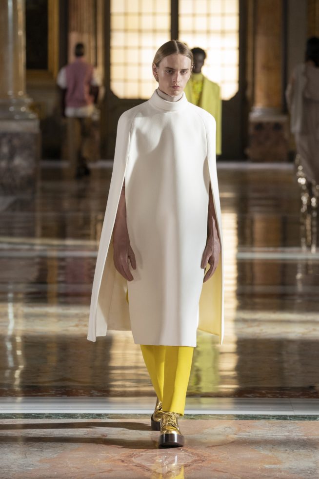 00018-valentino-couture-spring-21
