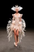 00021-iris-van-herpen-couture-spring-21-credit-gio-staiano