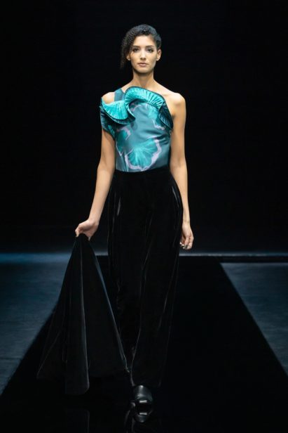 00003-giorgio-armani-rtw-fall-21