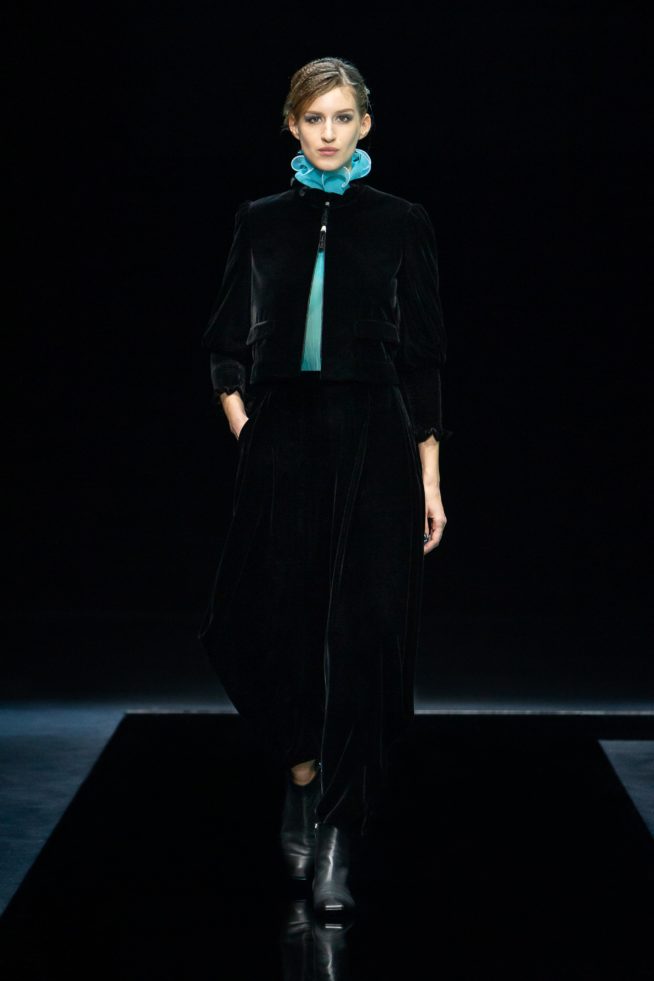 00007-giorgio-armani-rtw-fall-21