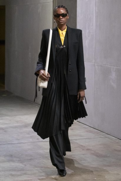 00010-off-white-spring-21