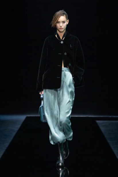 00014-giorgio-armani-rtw-fall-21