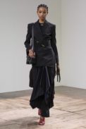 00014-off-white-spring-21