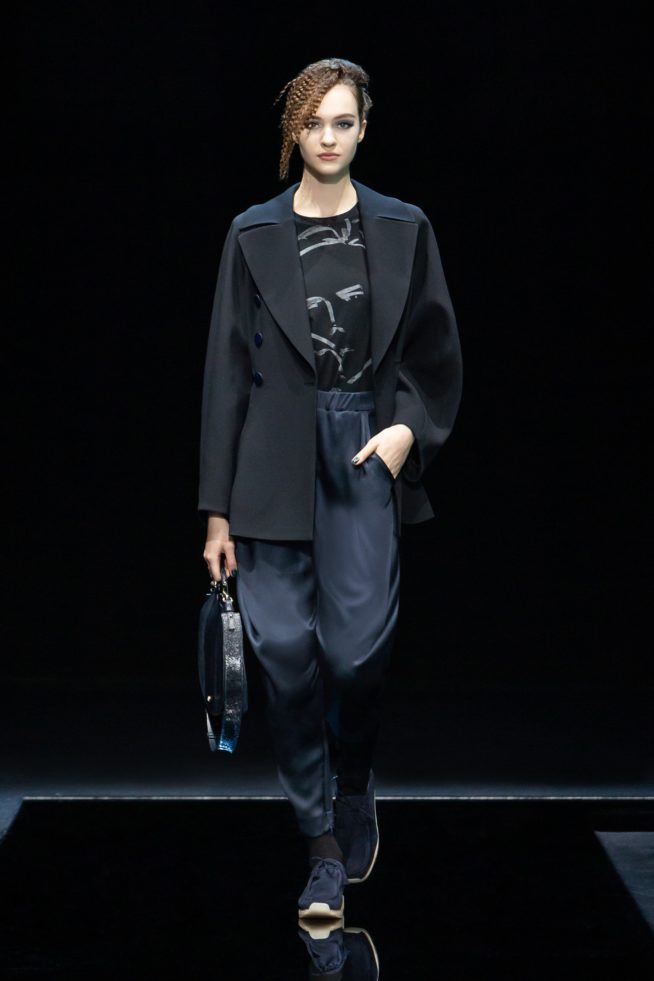00019-giorgio-armani-rtw-fall-21