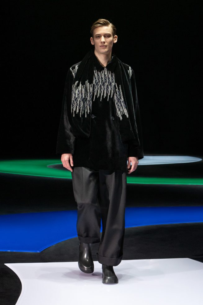 00023-emporio-armani-fall-21