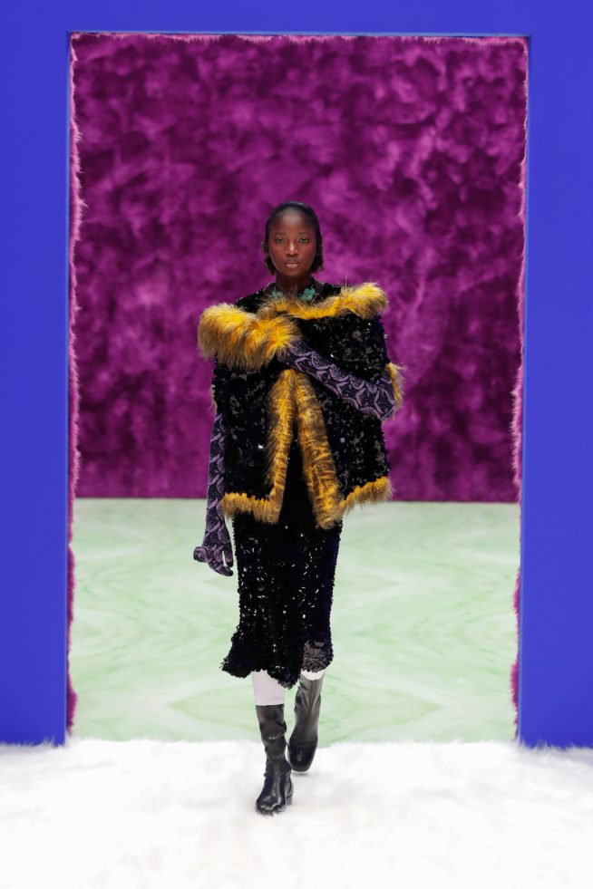00033-prada-fall-21