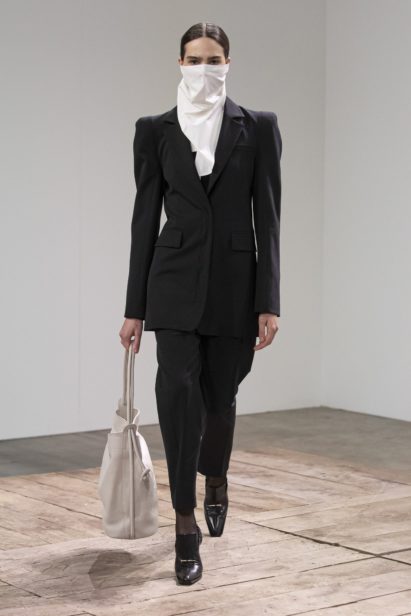 00043-off-white-spring-21