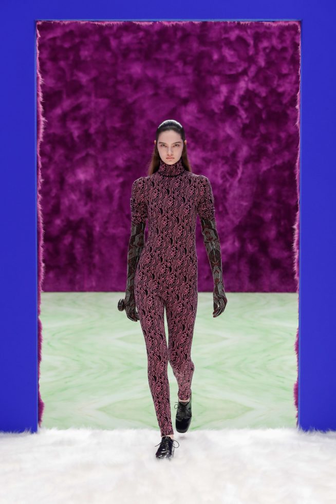 00043-prada-fall-21