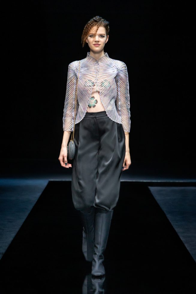 00053-giorgio-armani-rtw-fall-21