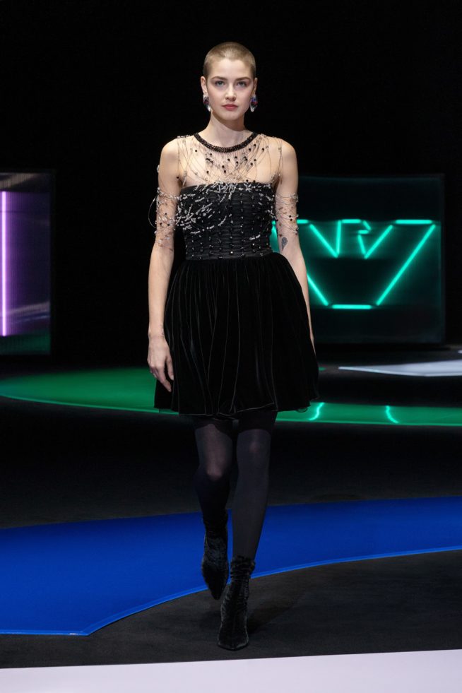 00101-emporio-armani-fall-21