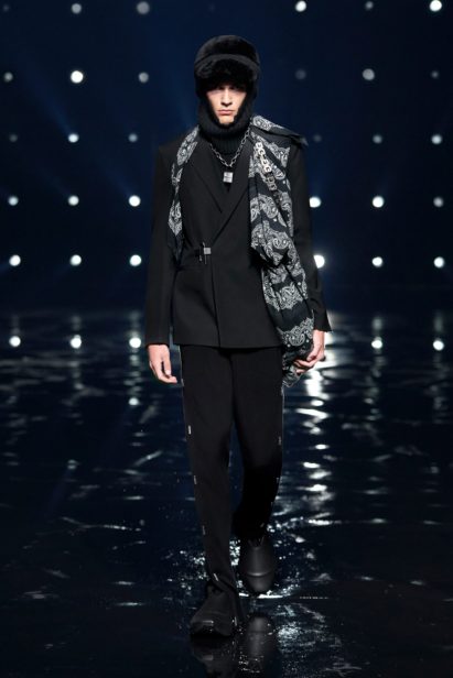 00004-givenchy-rtw-fall-21