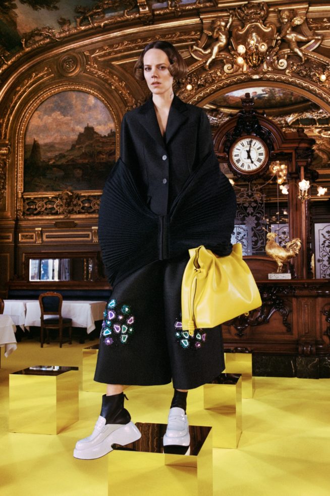 00006-loewe-rtw-fall-21
