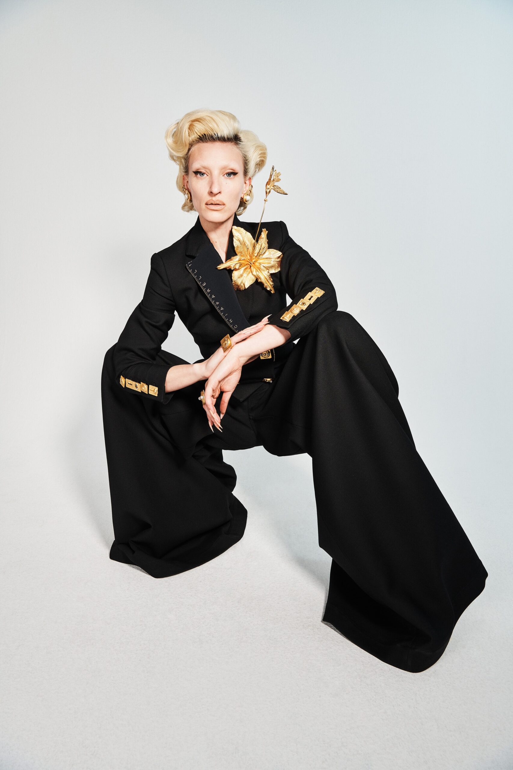 00008-schiaparelli-rtw-fall-21-credit-daniel-roseberry
