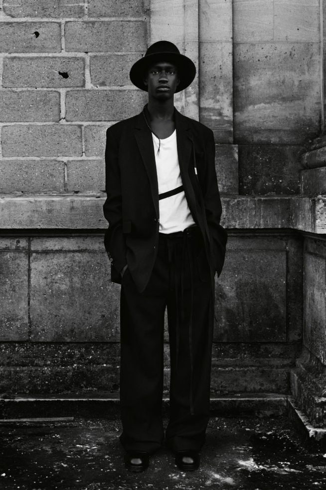 00009-ann-demeulemeester-fall-21-rtw-credit-willy-vanderper