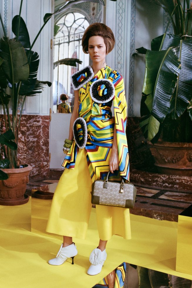00009-loewe-rtw-fall-21