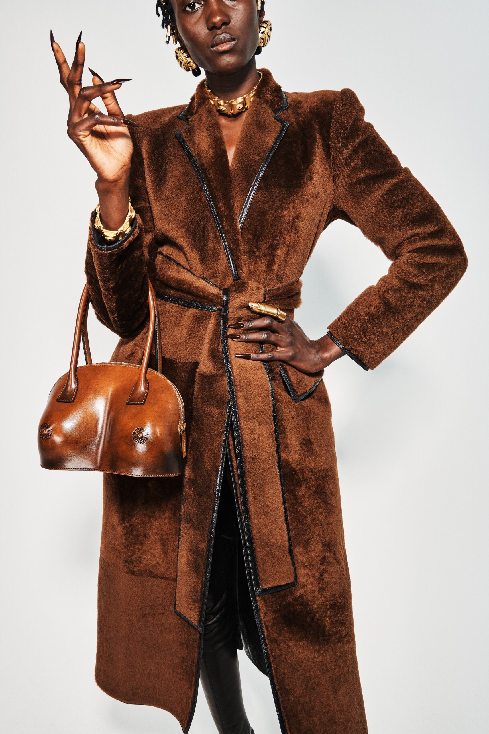 00014-schiaparelli-rtw-fall-21-credit-daniel-roseberry