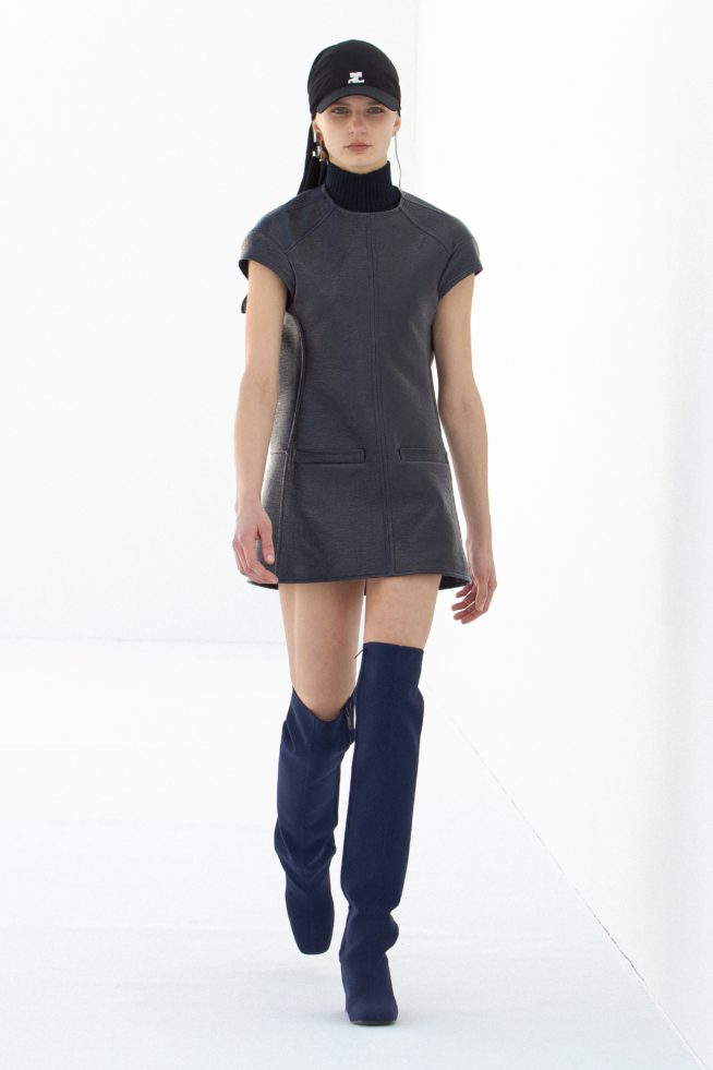 00015-courreges-fall-21-rtw