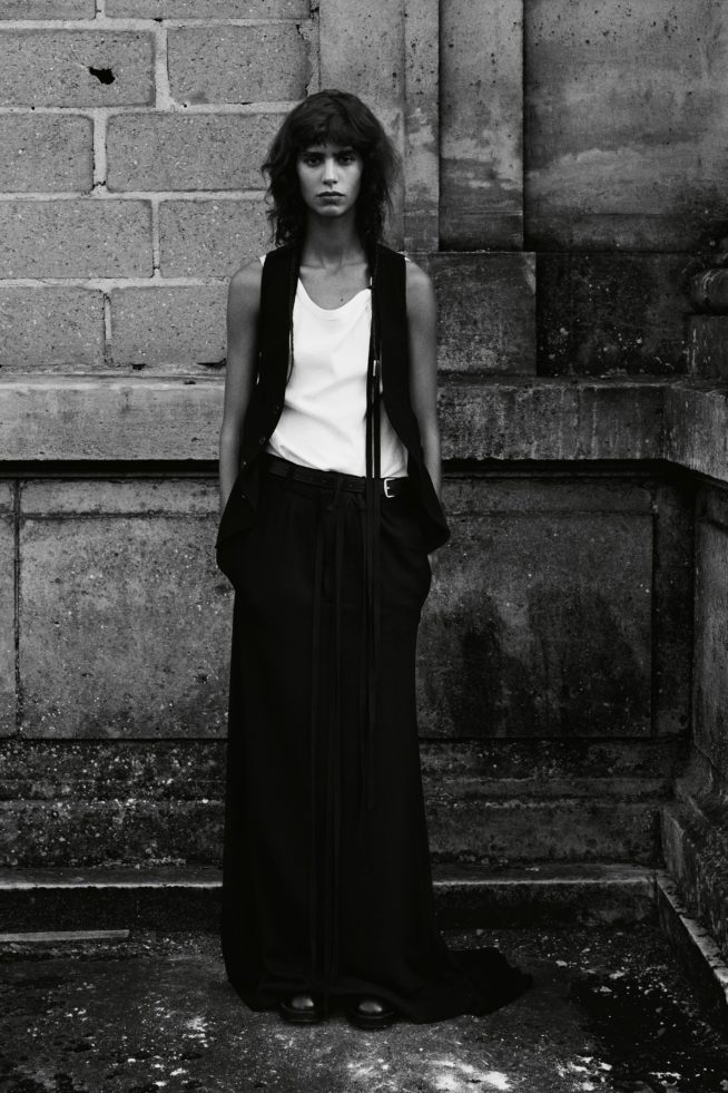00018-ann-demeulemeester-fall-21-rtw-credit-willy-vanderper