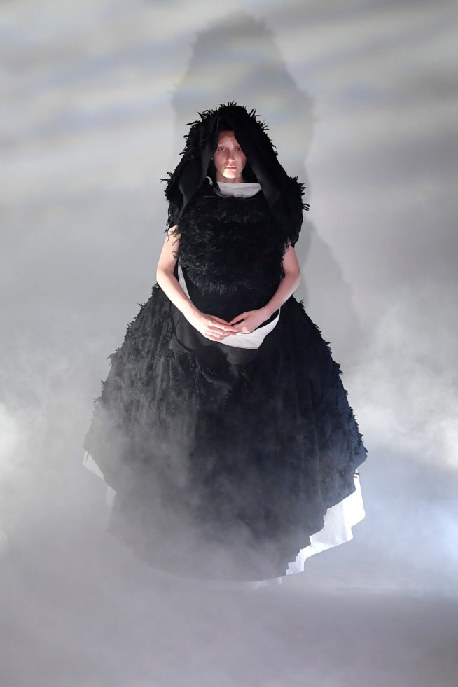 00018-comme-des-garcons-fall-21