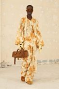 00020-acne-studios-rtw-fall-21