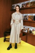 00021-loewe-rtw-fall-21