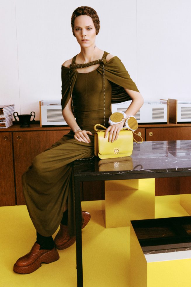 00024-loewe-rtw-fall-21