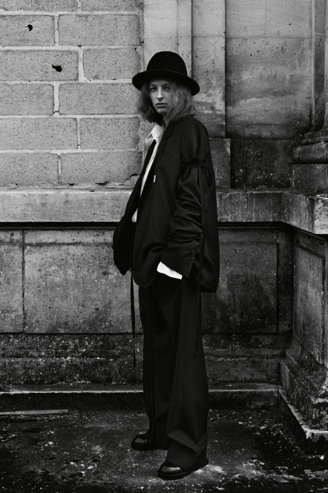 00029-ann-demeulemeester-fall-21-rtw-credit-willy-vanderper