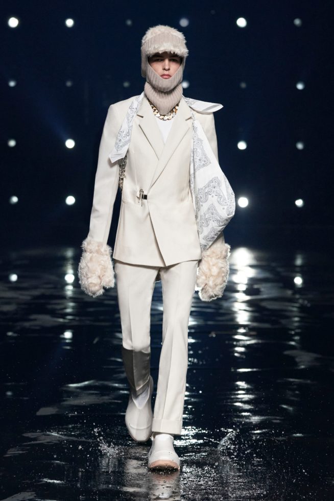 00037-givenchy-rtw-fall-21