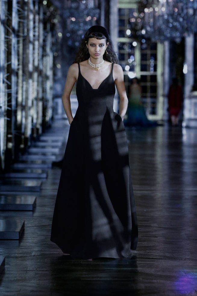 00057-christian-dior-fall-21