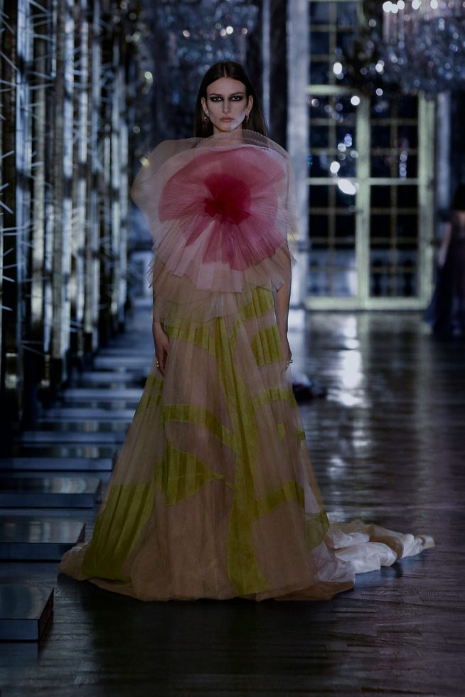 00062-christian-dior-fall-21