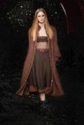 01_look_001