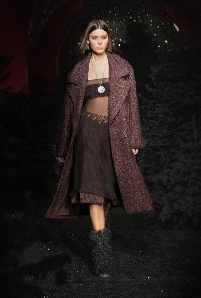 02_look_002