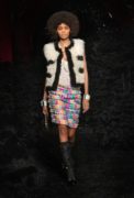 42_look_042