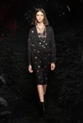 47_look_047