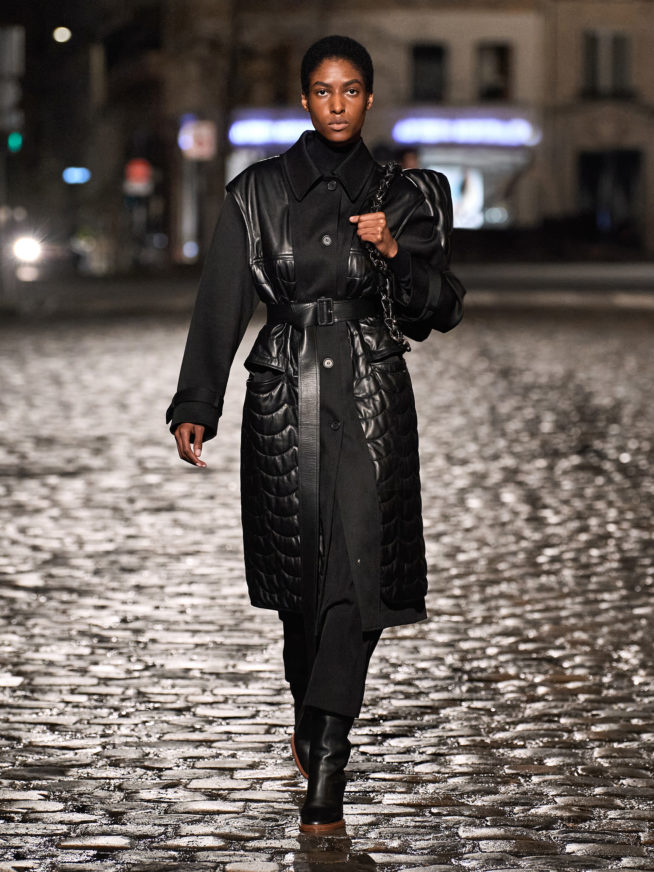 chloe-aw21-017
