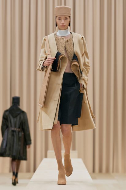 00001-burberry-fall-21