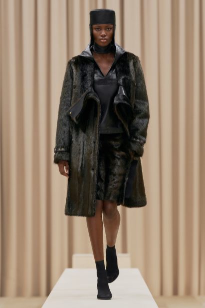 00002-burberry-fall-21