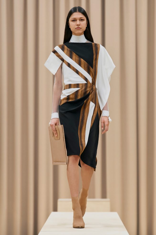 00004-burberry-fall-21