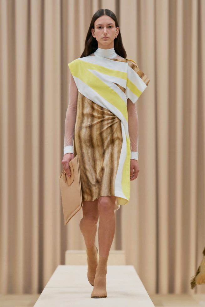 00006-burberry-fall-21