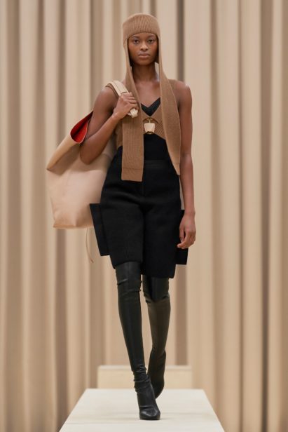 00013-burberry-fall-21