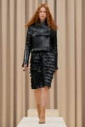 00014-burberry-fall-21