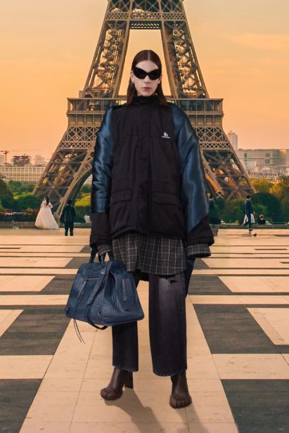 00027-balenciaga-prefall-21