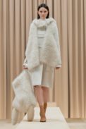 00040-burberry-fall-21