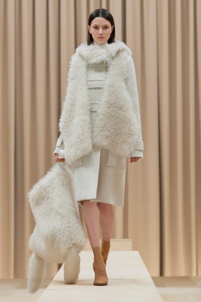 00040-burberry-fall-21