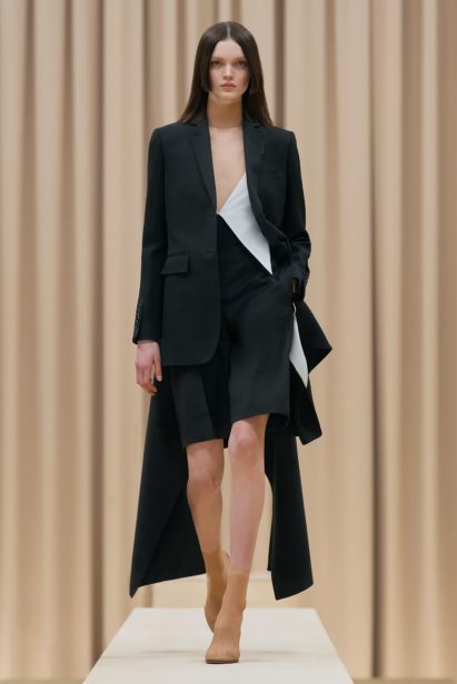 00044-burberry-fall-21